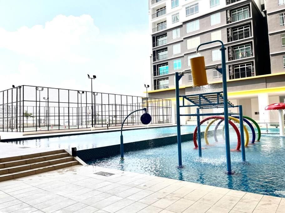 Urban Home-Swimming Pool-City Center Malacca Ngoại thất bức ảnh